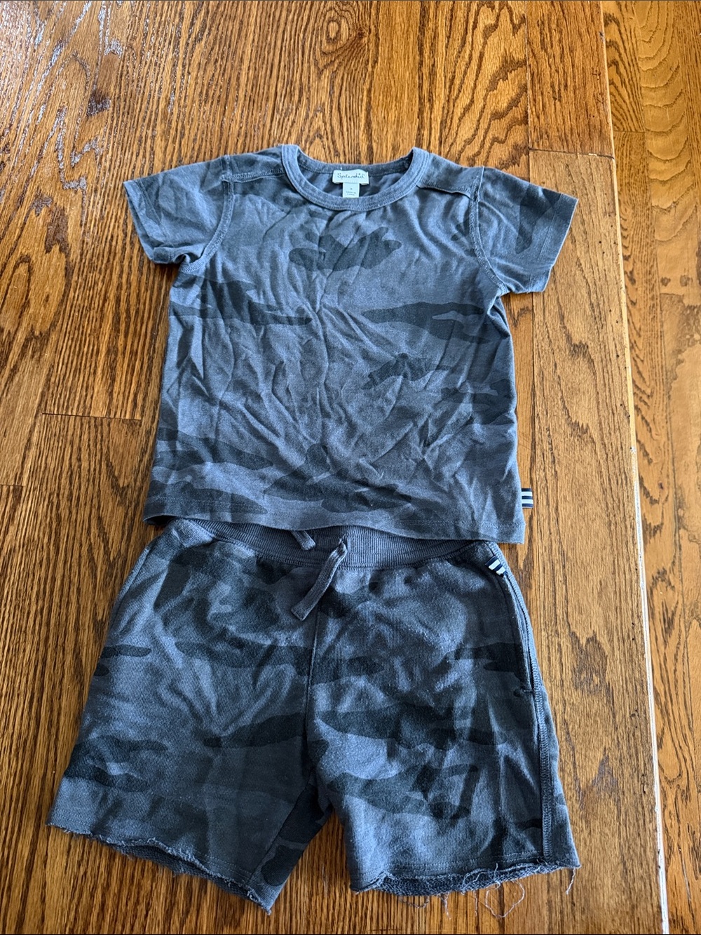 Splendid Gray Camo Short Sleeve Pajama Set